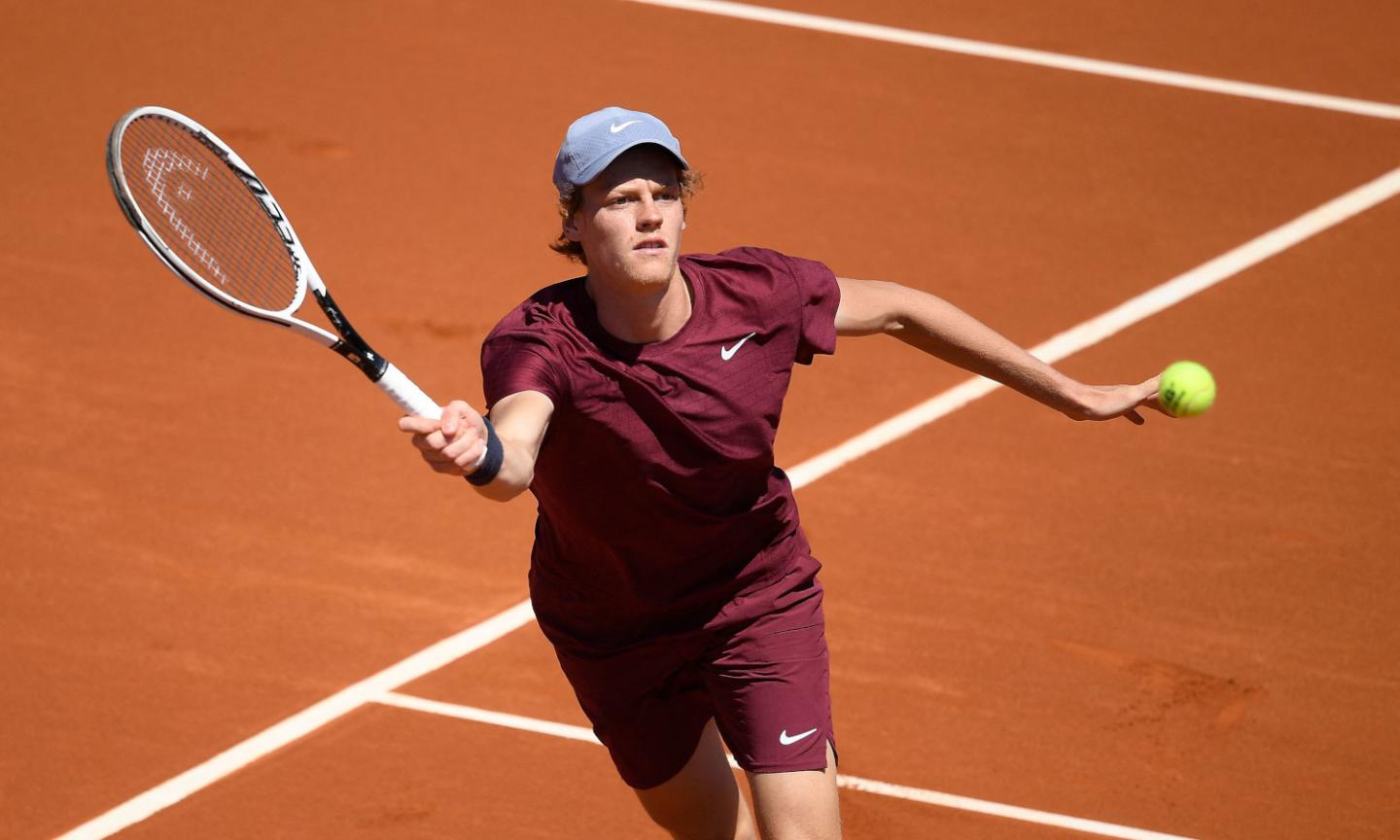 Tennis: Sinner batte Rublev e vola in semifinale a Barcellona VIDEO