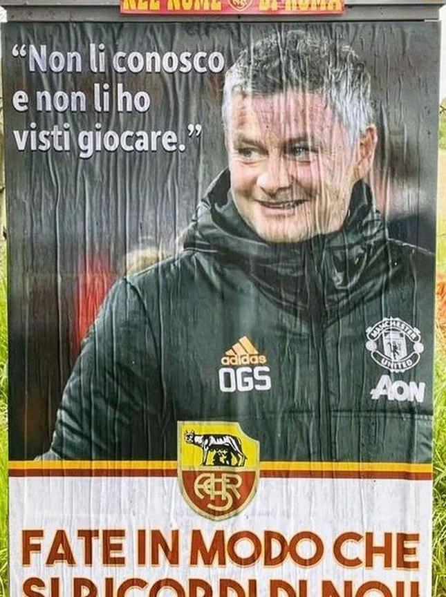 Roma, manifesti dei tifosi: ‘Fate in modo che il Manchester si ricordi di noi’