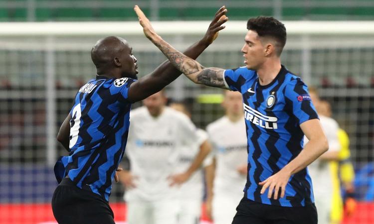 Inter, Lukaku scherza: 'Deluso dal Var Conte'. E Bastoni cita il tecnico: 'Sei sempre tu Stellini, sempre tu' FOTO