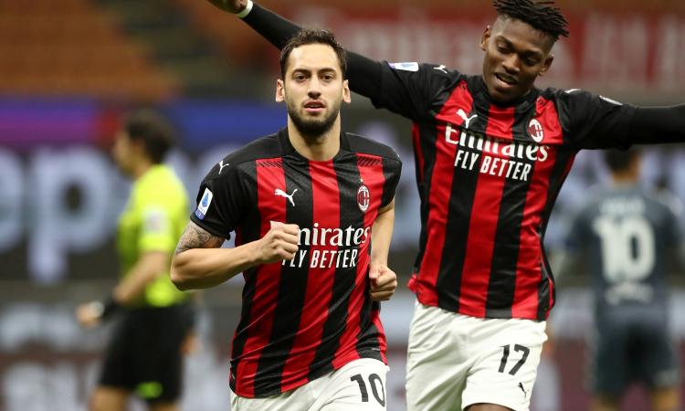 Milan-Benevento, le pagelle di CM: Hernandez risponde alle critiche, Calhanoglu è super. Male Bennacer
