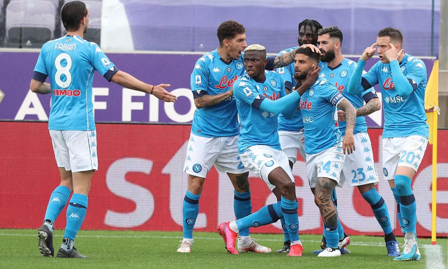 Napoli, colpo Champions: Fiorentina battuta 2-0, decidono Insigne e l'autogol di Venuti 