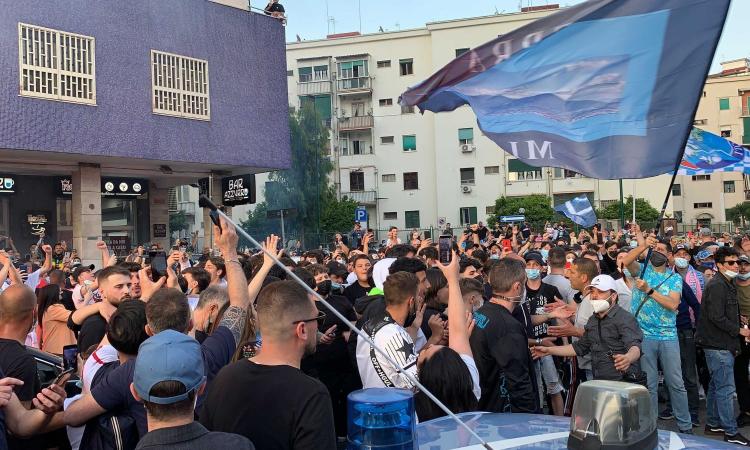 Napoli, festa scudetto a numero chiuso? L'ex sindaco De Magistris: 'Come godere senza arrivare...'