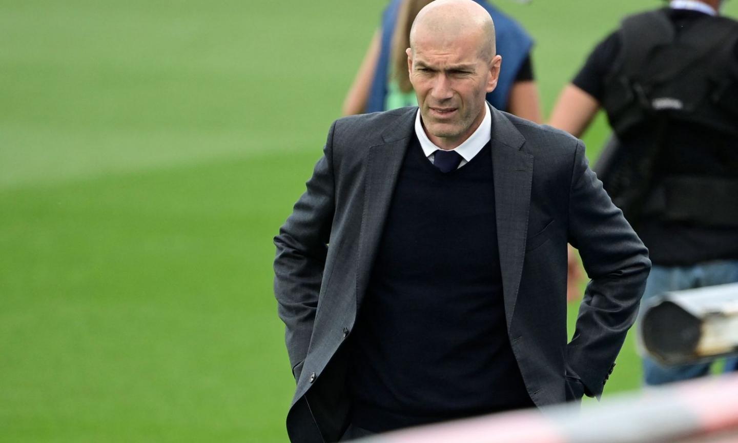 Un'altra squadra su Zidane: arriva la risposta del francese