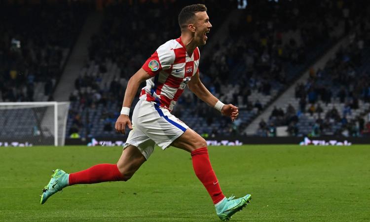 Russia-Croazia, le formazioni ufficiali: Miranchuk punta, giocano Brozovic, Perisic e Pasalic