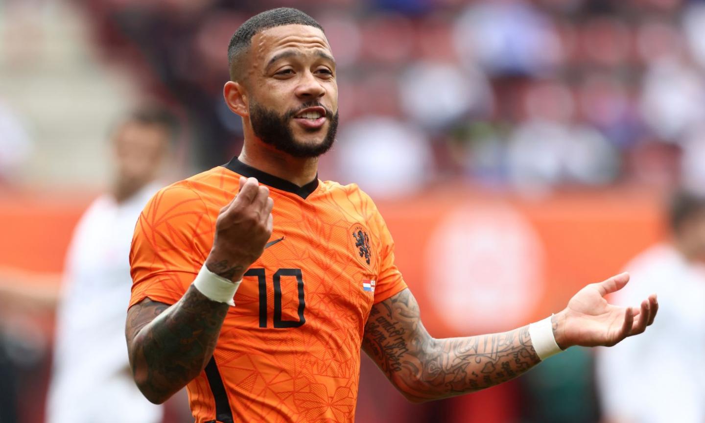 Niente Juve per Depay, è fatta per il Barcellona: i dettagli