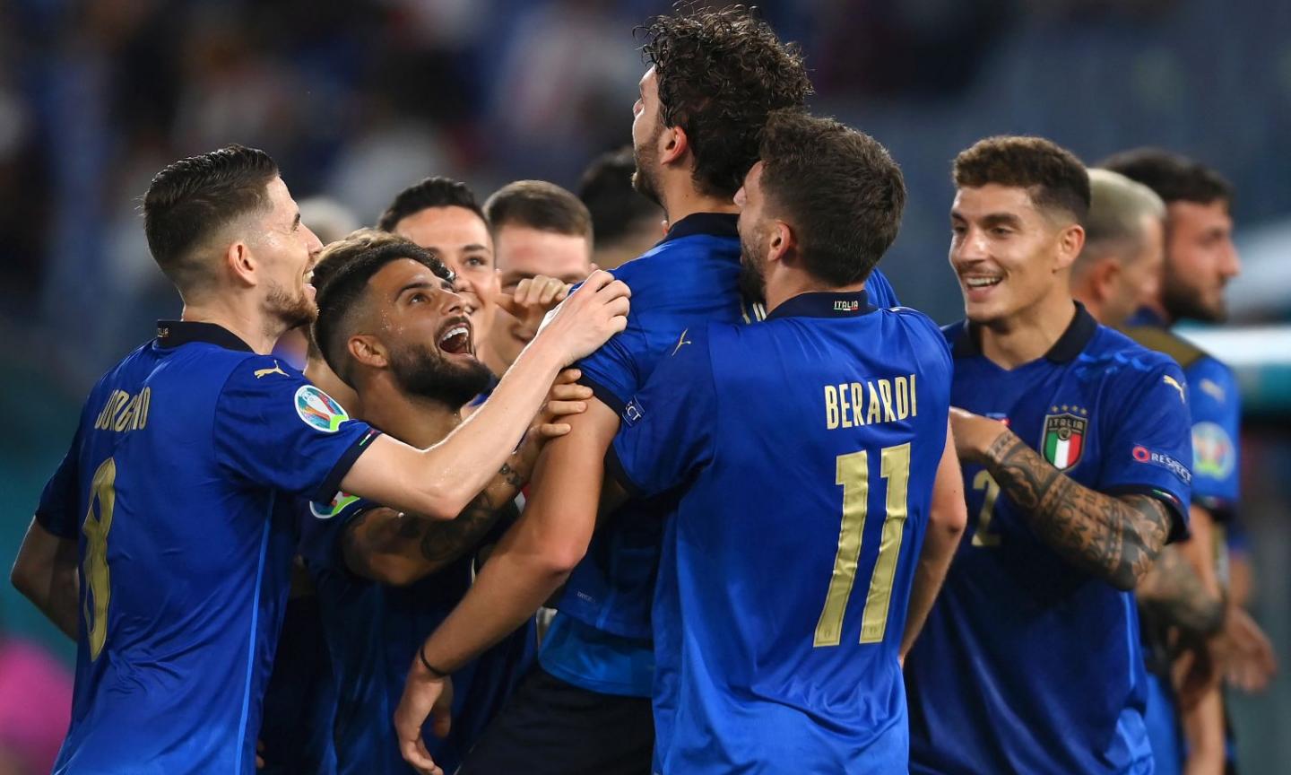 Euro 2020 si tinge di azzurro: cala la quota del titolo