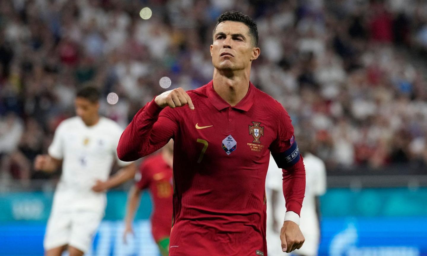 Ronaldo infinito, eguagliato Ali Daei