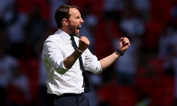 Inghilterra, Southgate: 'Strada spianata verso la qualificazione. Contento per i tifosi e per la patita di Phillips'.