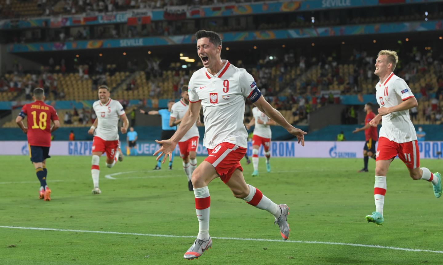 Spagna-Polonia 1-1: Lewandowski risponde a Morata, è tutto aperto