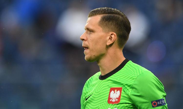 Juve, Szczesny dal ritiro della Polonia: 'Non ascolto le critiche e guardo avanti'