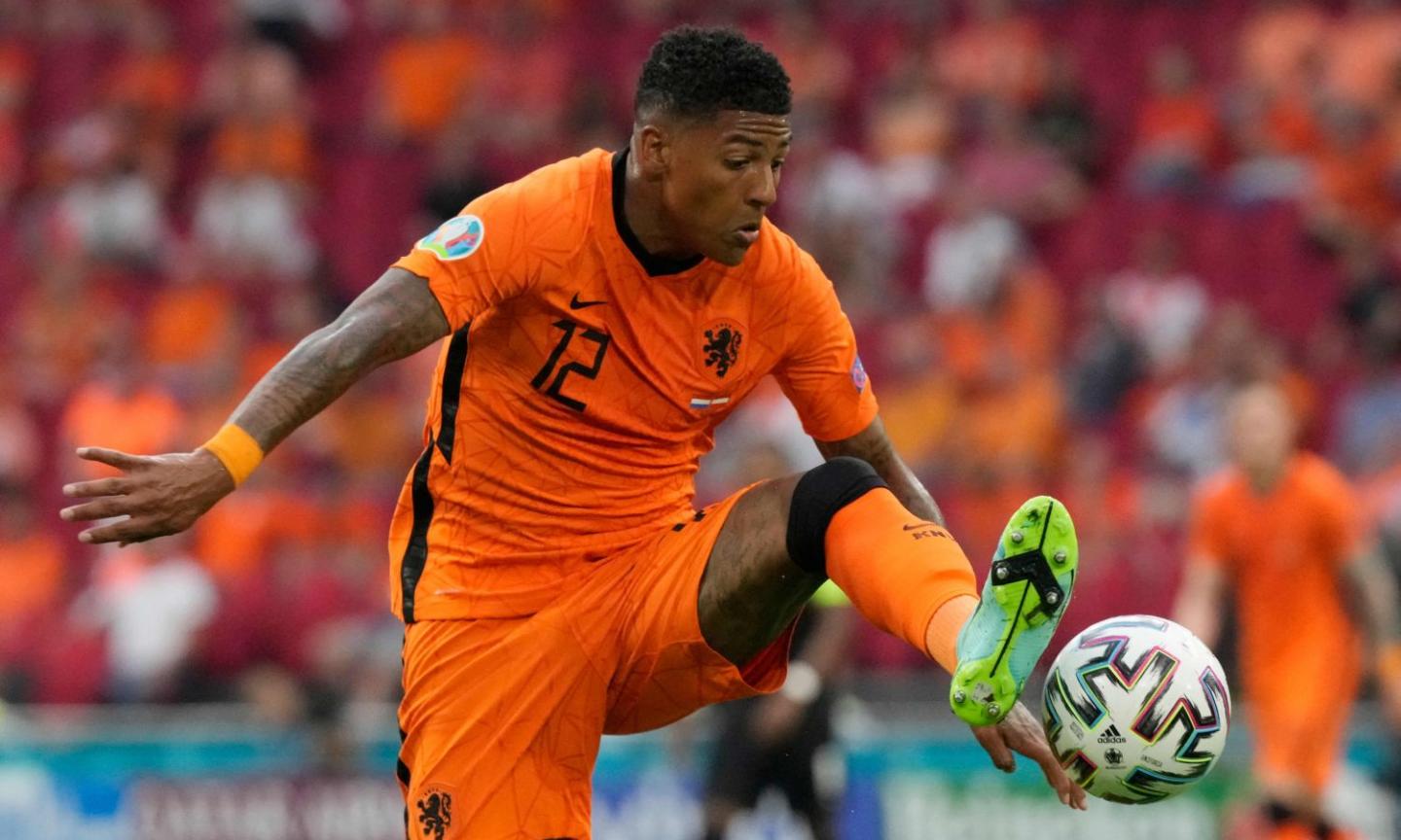 Niente Italia, UFFICIALE: Van Aanholt al Galatasaray