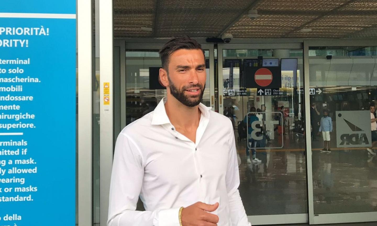 Roma, si presenta Rui Patricio: 'Qui per la grandezza del club e per Mourinho. L'eredità di Alisson...' VIDEO