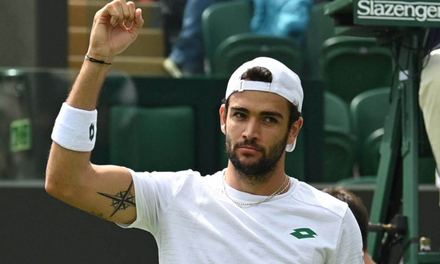 ​Berrettini e Sonego (contro Federer), due italiani al 4° turno di Wimbledon dopo 66 anni! Sinner rinuncia alle Olimpiadi