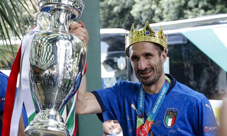 Chiellini, il saluto all'Italia: 'Ho pianto, vinto, combattuto. Non finirà mai' FOTO