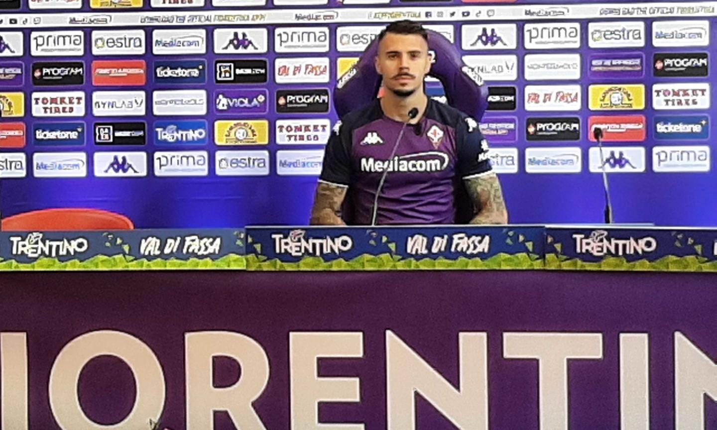 Fiorentina, Venuti: 'Obiettivi? Prima l'identità. Sono sincero, se non dovessi giocare mai andrei via'