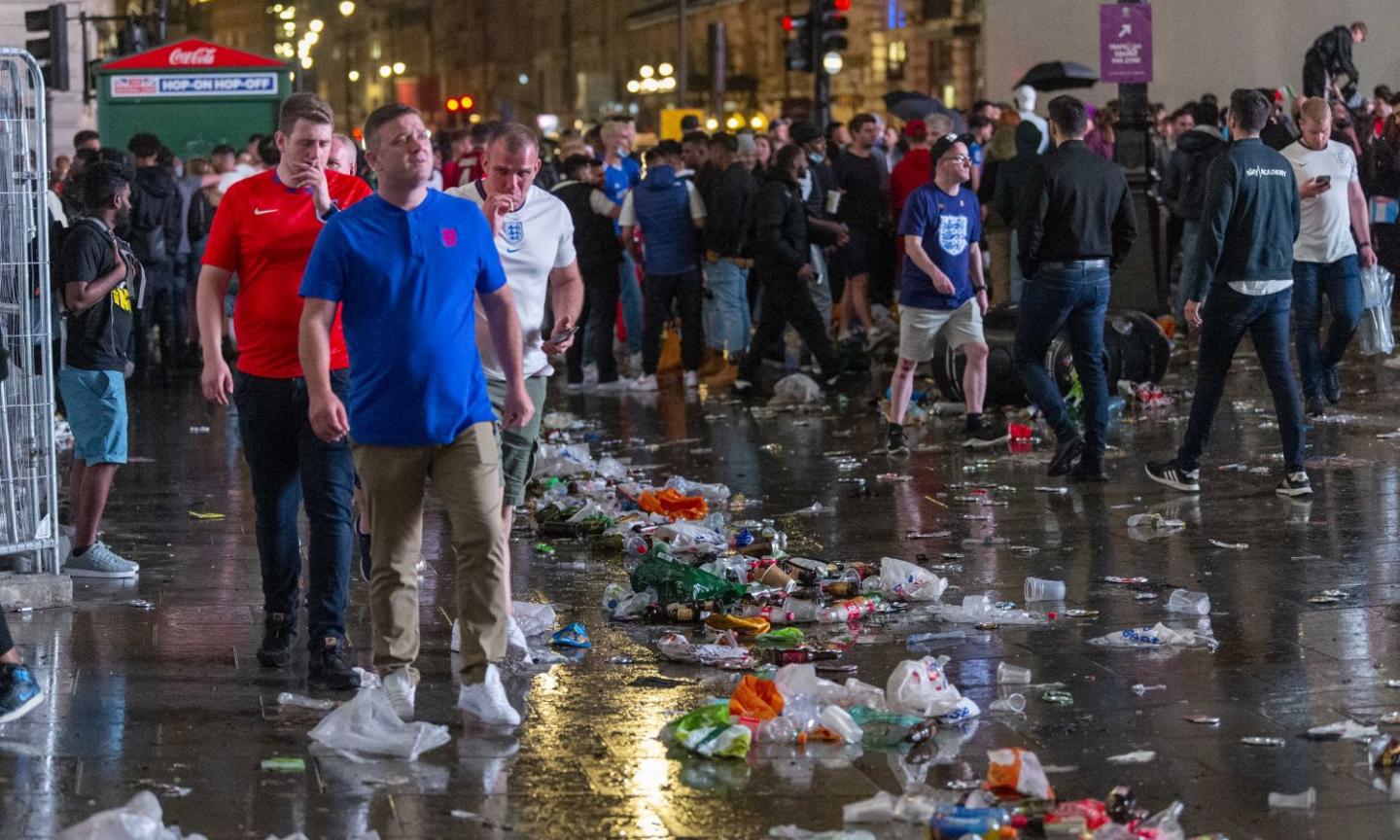 Razzismo, i soprusi di Wembley e le norme anti-Covid calpestate: per l'Inghilterra è una debacle totale