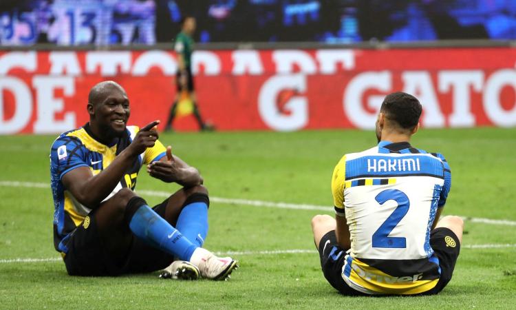 Intermania: Lukaku e Hakimi valevano mezza squadra, ceduti per 175 milioni contro gli zero euro presi dal Milan per Donnarumma e Calhanoglu