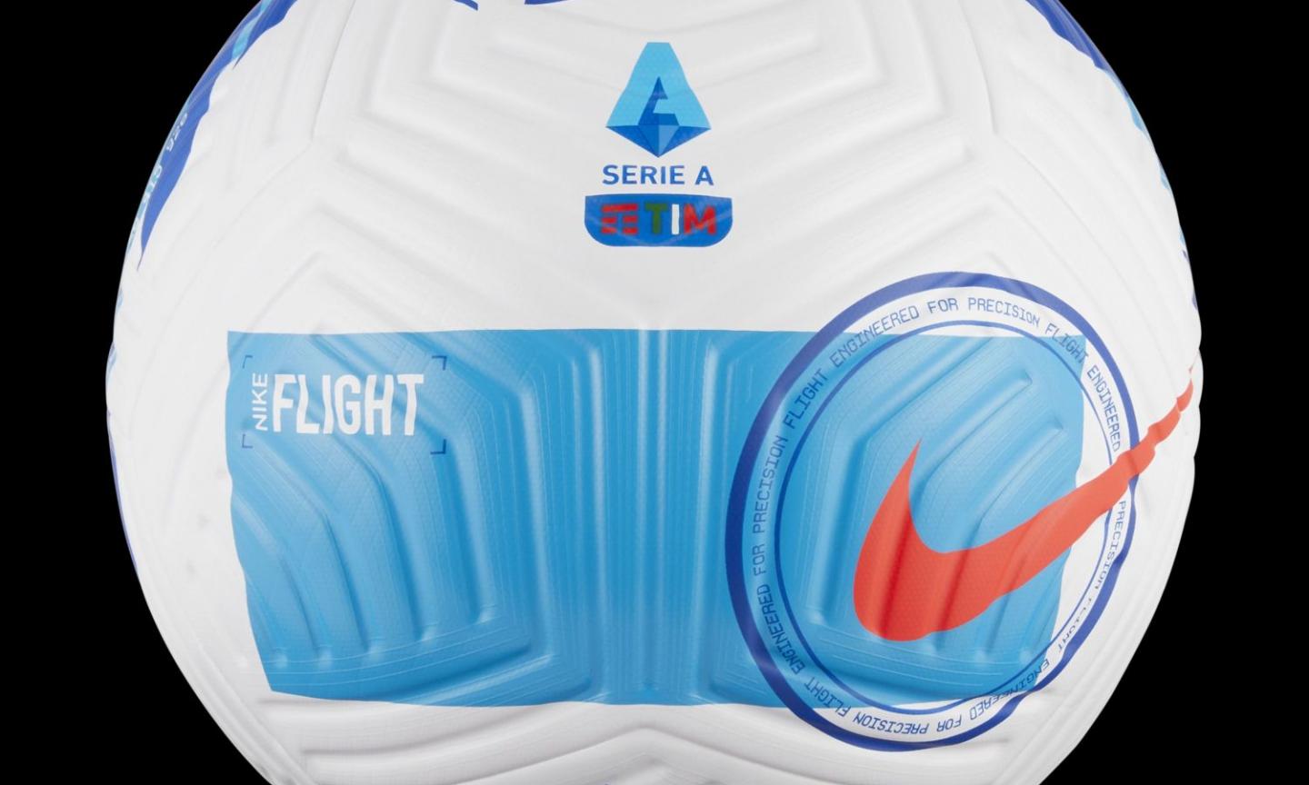 Serie A, UFFICIALE: presentato Nike Flight, il pallone per il 2021/2022 FOTO