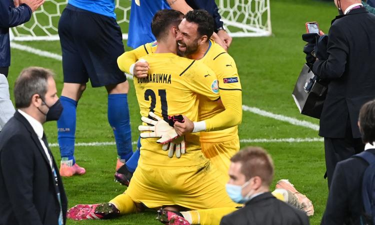 Genoa, Sirigu: 'A Torino lascio il cuore, prendo il 57. Dopo l'Europeo più felice. Donnarumma? Al PSG crescerà ancora'