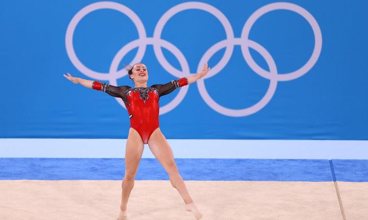 Vanessa Ferrari spezza la maledizione del 4° posto, argento storico a 30 anni: 'Questo è il mio momento'