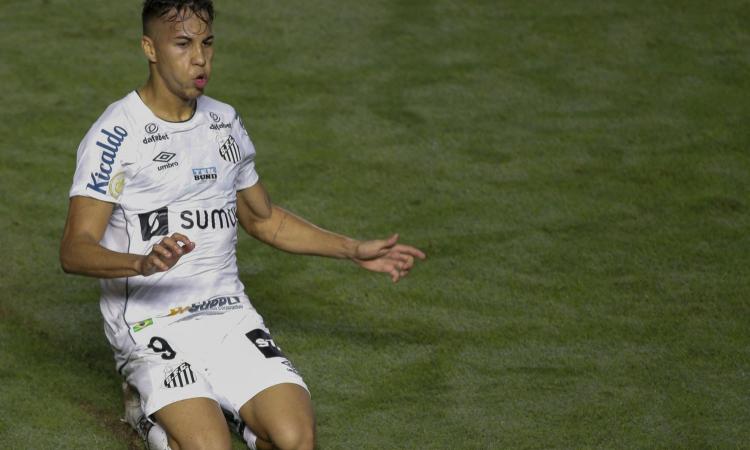 Amoroso: 'Kaio Jorge ricorda Vieri. Alla Juve diventerà ancora più forte, ma non faccia come Gabigol...'