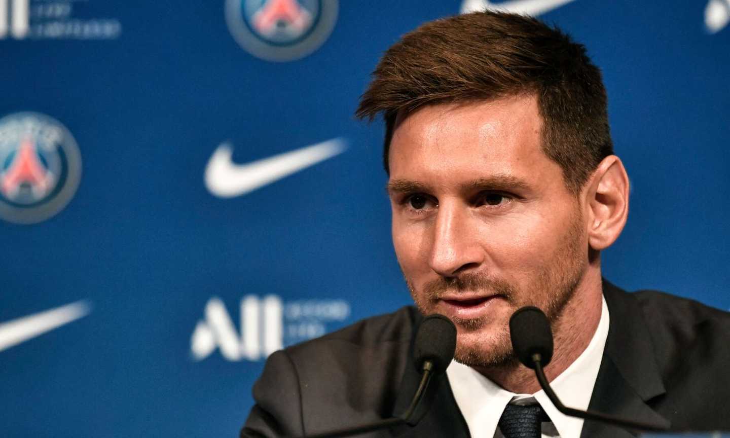 Messi: 'Avevo detto ai miei figli che sarei rimasto a Barcellona, eravamo tristi e abbiamo pianto'