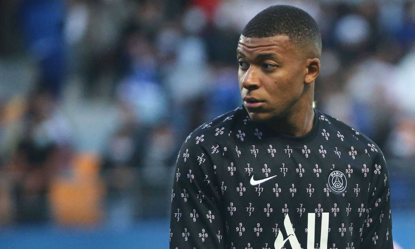 PSG, messaggio al Real Madrid per Mbappé