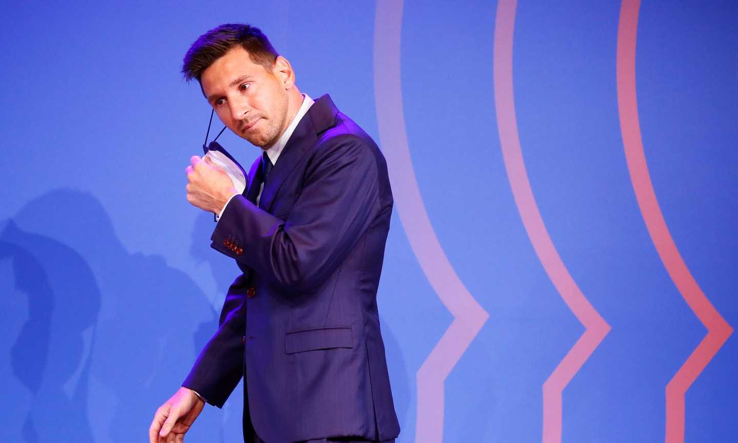 Messi a Parigi, Fifa 22 celebra la super rosa del PSG: 'La nostra prima squadra a sei stelle?'