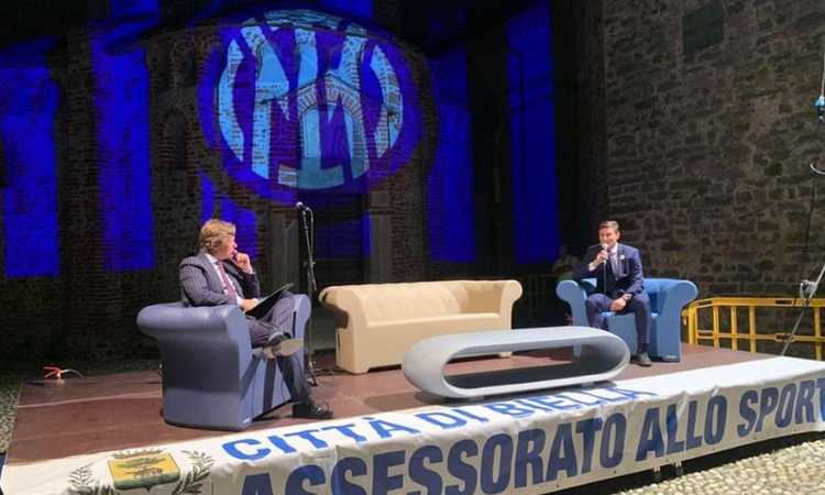 Zanetti: 'Io non posso mentire ai tifosi dell'Inter. Forse altri sì, ma io no: sarà un anno difficile e complicato'