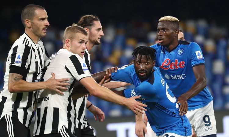 Il Napoli vola, ma lo stadio non si riempie mai: punto più basso contro la Juve