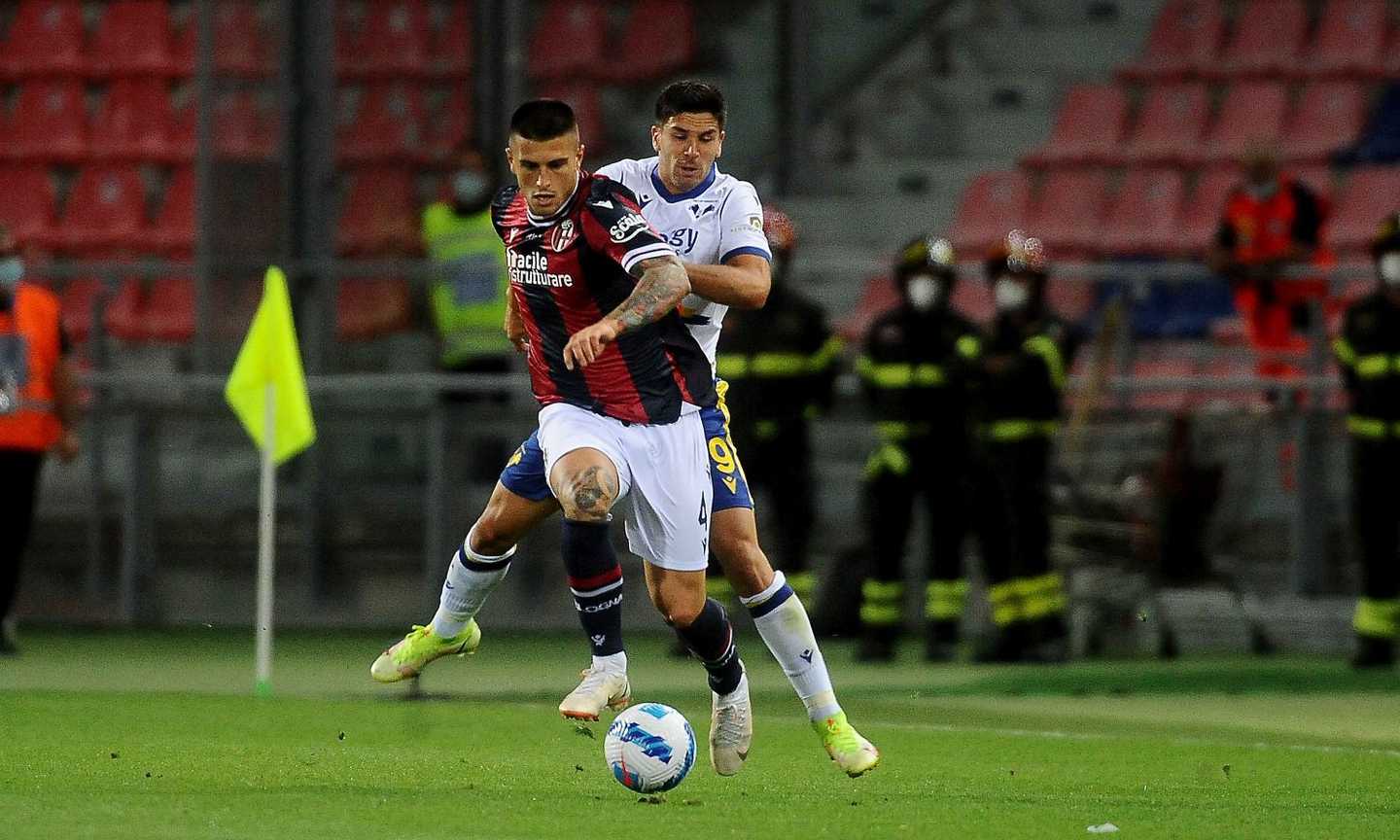 Bologna, problemi per Bonifazi: costretto a uscire dal campo 