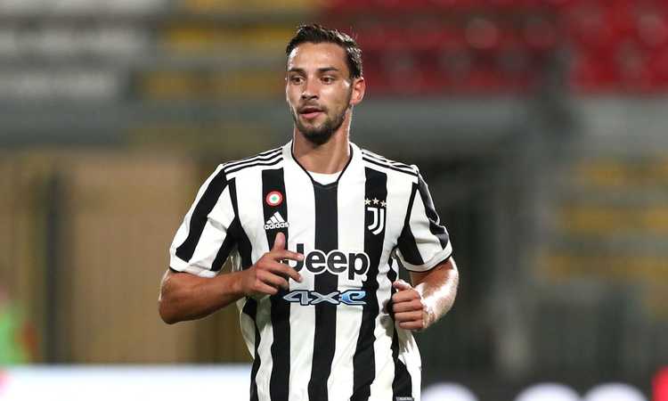 Juve, le condizioni di De Sciglio: problema al flessore, è in dubbio la sfida da ex col Milan
