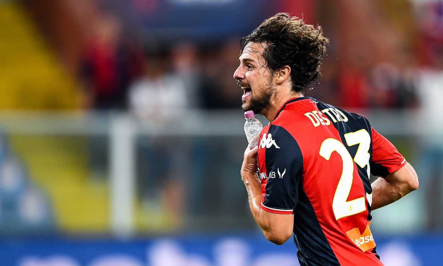 Inter, non solo Caicedo: del Genoa piace anche Destro