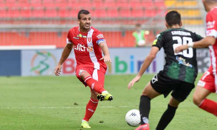 Serie B: il Monza vince all'ultimo! Ternana super, tris Benevento. Cremonese ko a Brescia, secondo