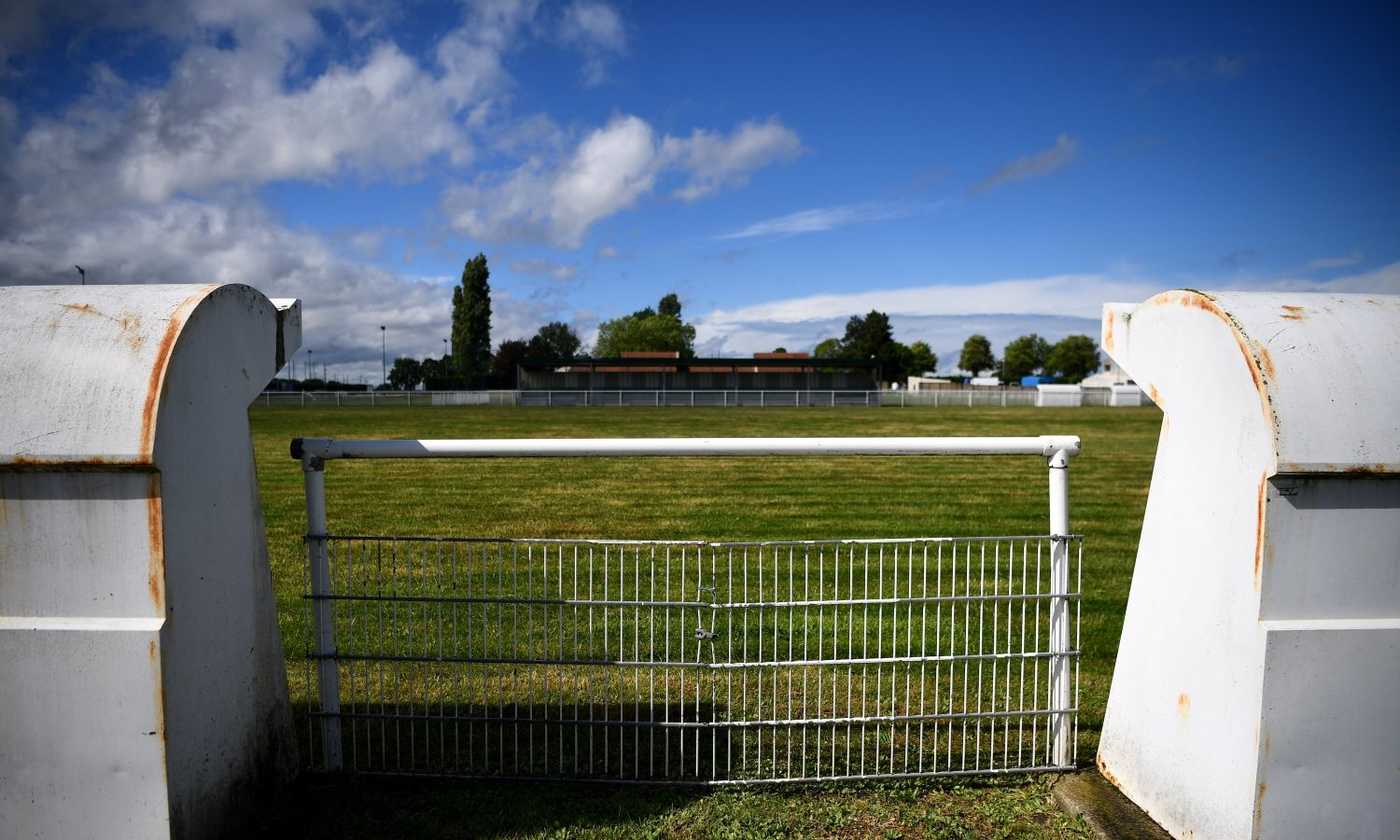 Episodio shock, arbitro aggredito in campo: squadra Allievi esclusa e calciatori squalificati fino al 2030