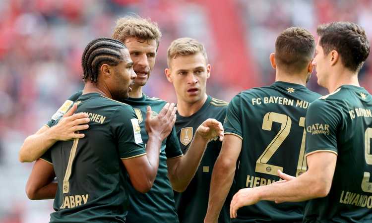 Bundesliga: Bayern show, 7-0 e primo posto. Il Lipsia si ferma anche a Colonia