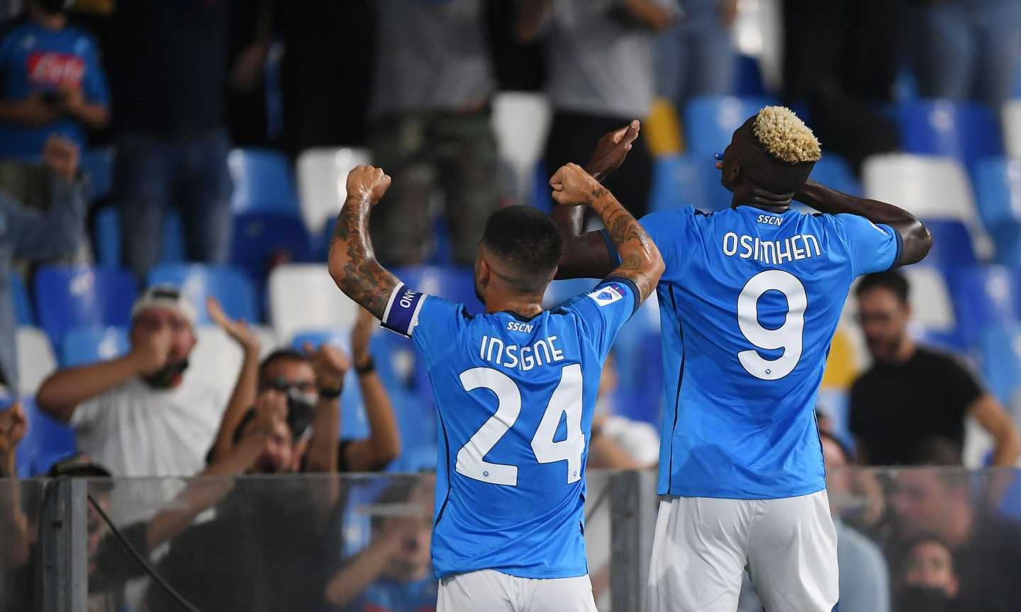 Il Napoli non si ferma più, 2-0 anche al Cagliari. Spalletti fa 6 su 6 e torna in vetta alla classifica da solo 