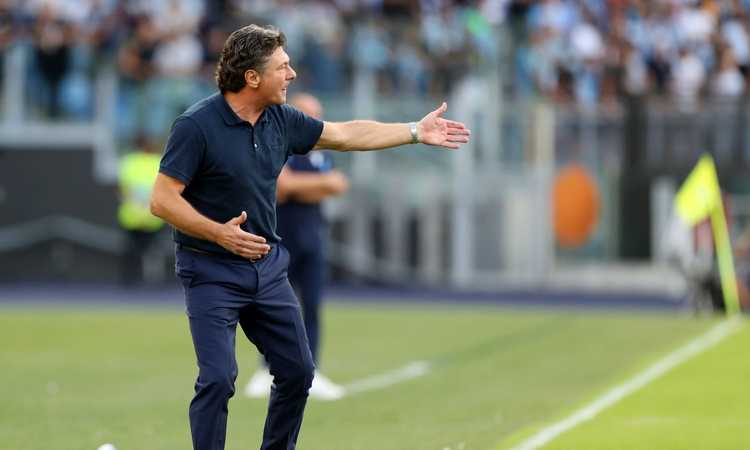 Cagliari, Mazzarri: 'Contento per i ragazzi, li ho bombardati. Peccato per il finale, non mi accontento'