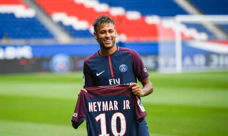 Neymar al Psg, il contratto da mezzo miliardo che ha cambiato il calcio: dettagli, cifre e retroscena