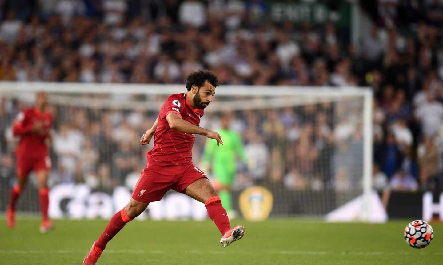 Aspettando il Milan il Liverpool stende il Leeds: è 0-3 a Elland Road, ma che brutto infortunio per Elliott