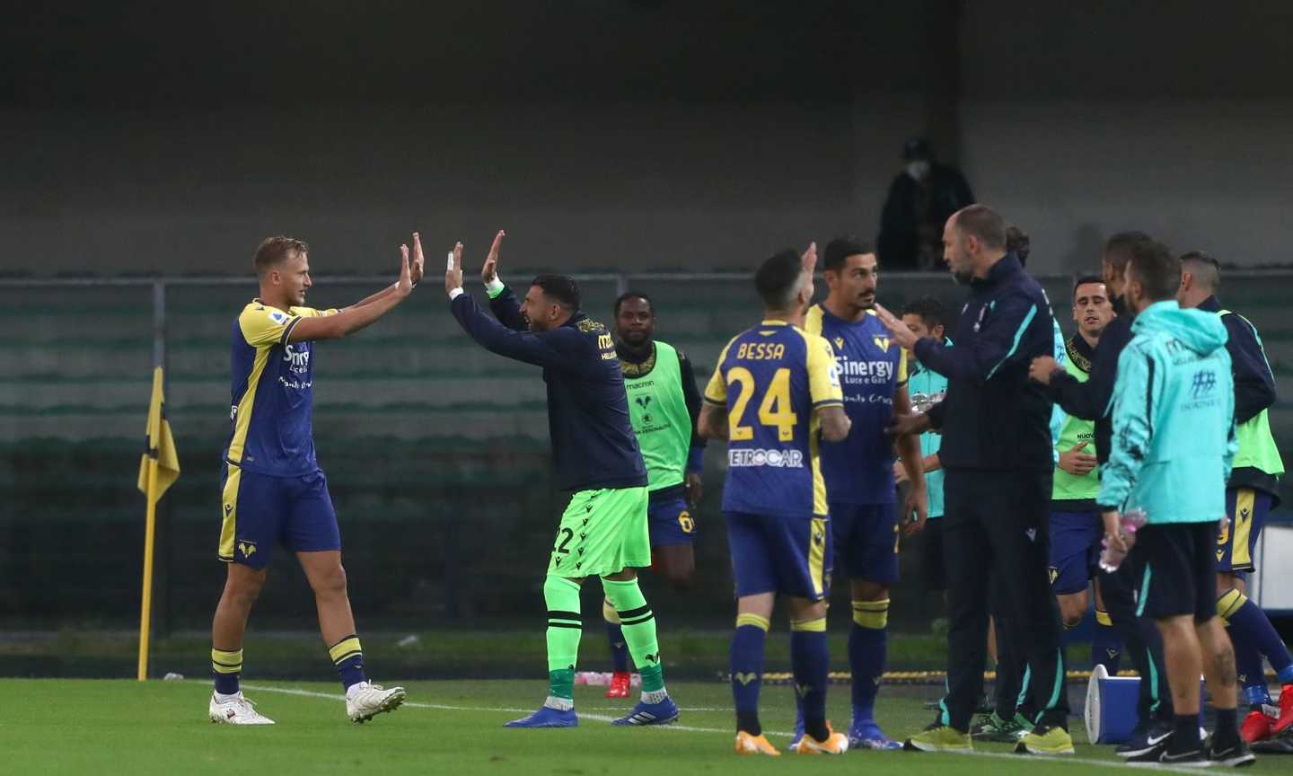 Il Verona ferma la corsa della Roma di Mou: 3-2 firmato Faraoni, colpo Tudor alla prima