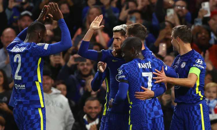 Champions: prima vittoria del Barcellona, vola il Salisburgo. Siviglia 0-0. Il Bayern e il Chelsea a forza 4 con doppietta di Jorginho