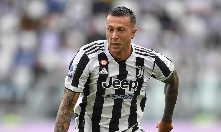 Juve-Bernardeschi, la decisione sul rinnovo e il nuovo ingaggio