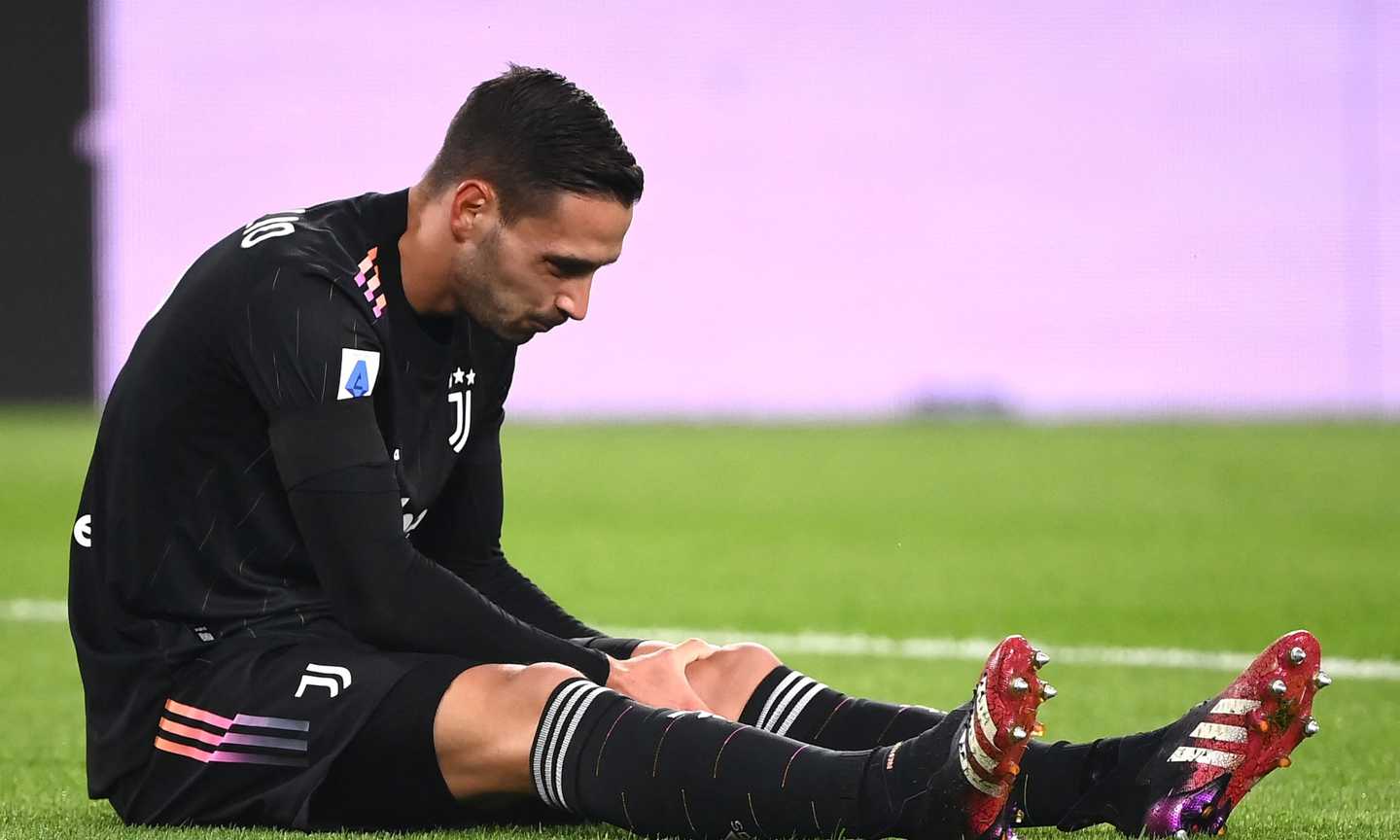 Juve, UFFICIALE: lesione muscolare per De Sciglio