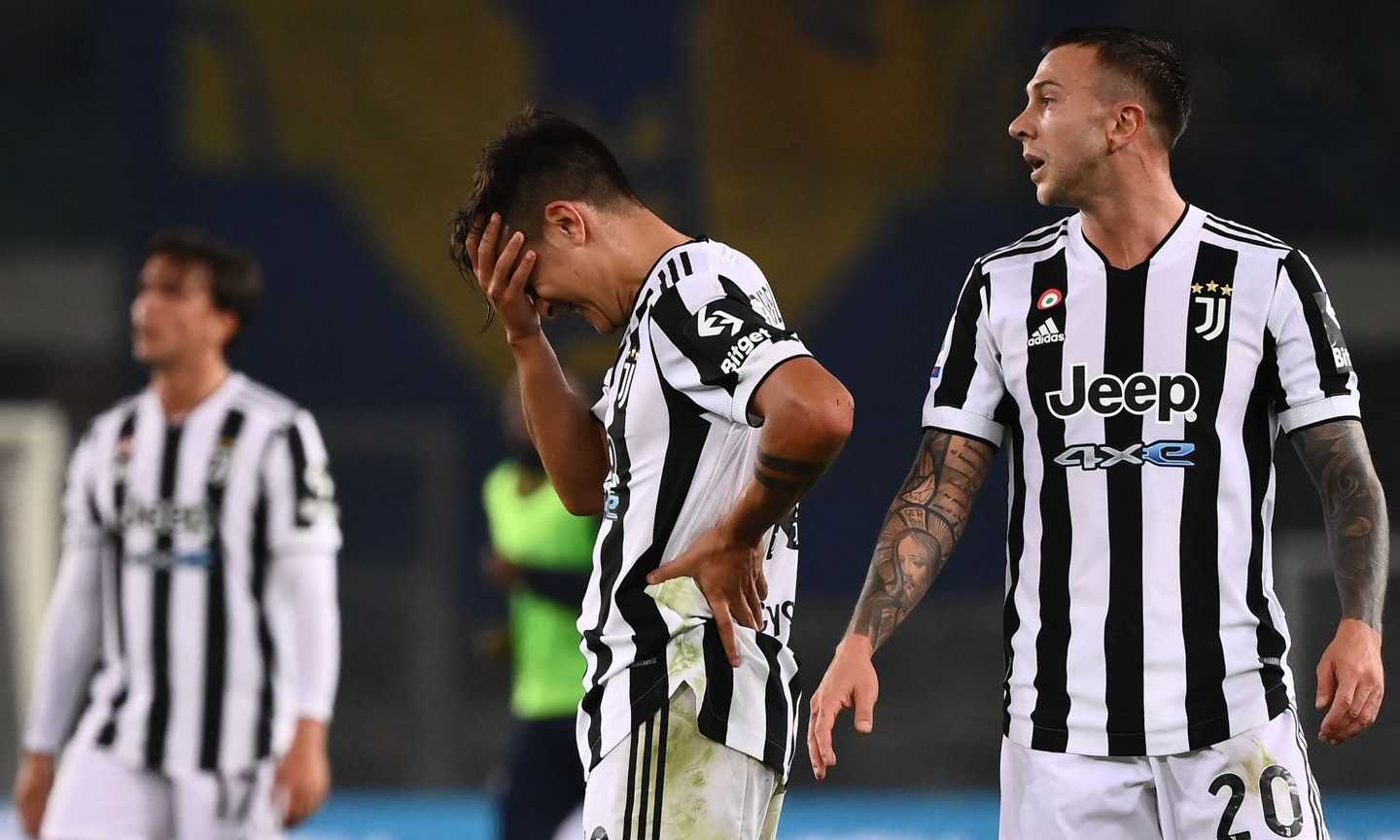 Juve sempre più in crisi: gravi limiti e manca Ronaldo. Milan e Napoli possono doppiare Allegri