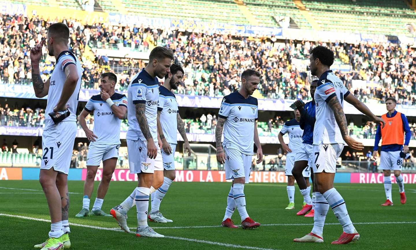 Verona irresistibile, Simeone ridimensiona e mortifica una Lazio sgangherata. Dove sono le idee di Sarri?