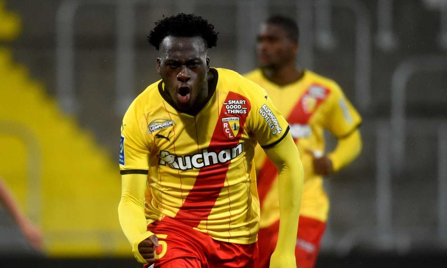 Ligue 1, il Lens vince 2-0 con il Reims: doppietta di Kalimuendo