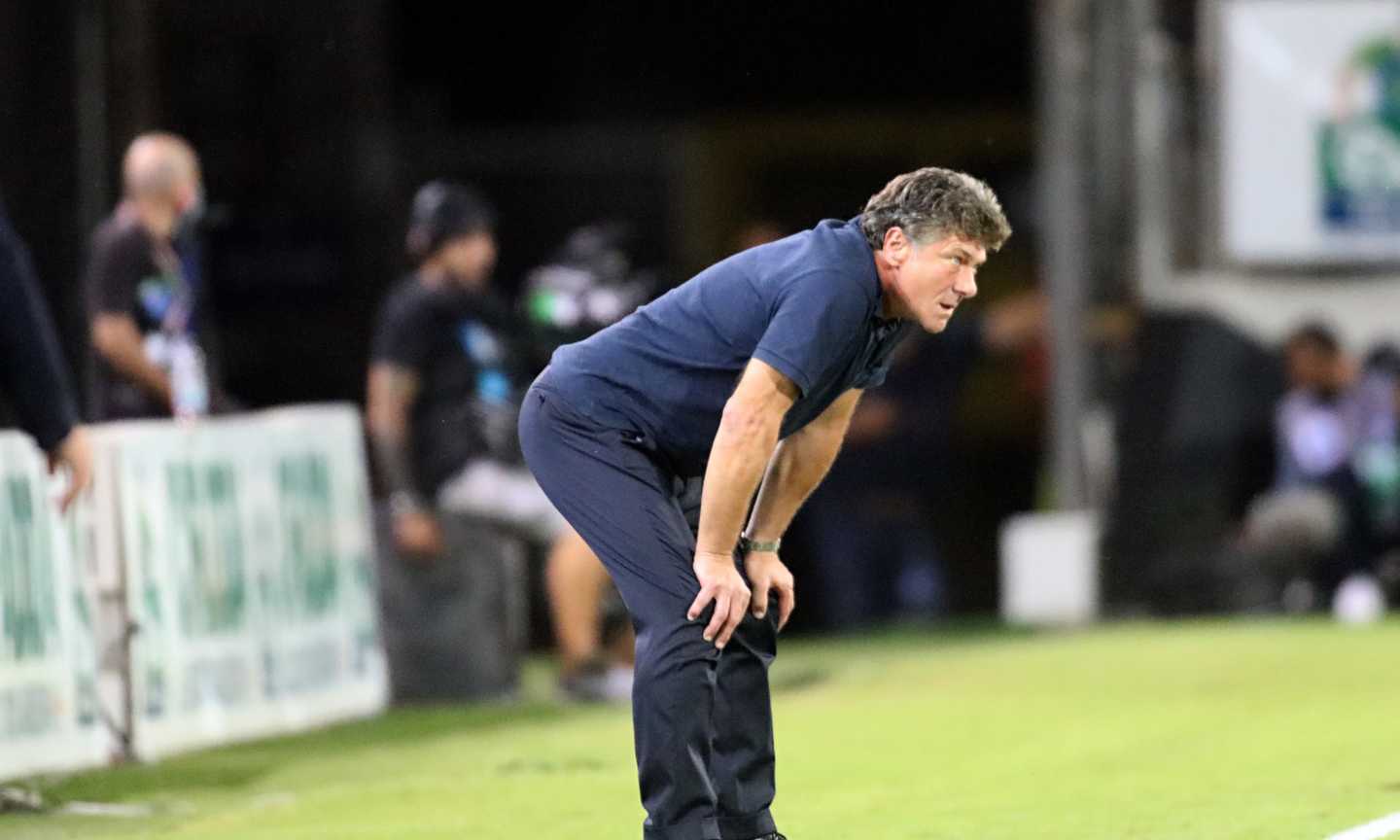 Cagliari, Mazzarri: 'L'emergenza infortuni continua, difficile dare un'impronta alla squadra'