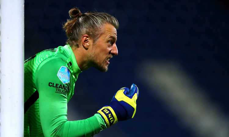 Ajax, Pasveer titolare a sorpresa: 'Futuro Onana? Riguarda lui e il club, non posso condizionare le sue cose'
