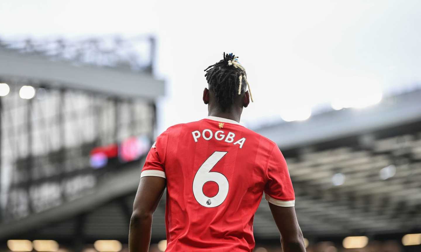 Pogba flirta con la Juve, ma è pronto a rinnovare col Manchester United: le cifre